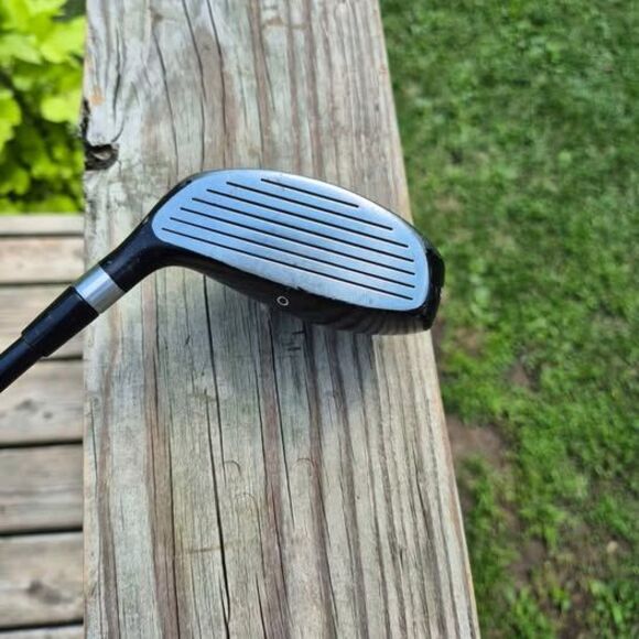 Tommy Armour 15° 845s Fairway 3 Wood, Graphite R-Flex - RH - 43" - Picture 5 of 9